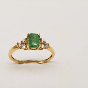 Sortija en oro de 18 kilates Ref 5698AE