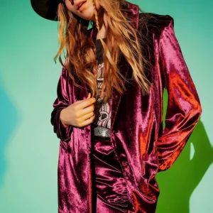 Americana morada extragrande de terciopelo