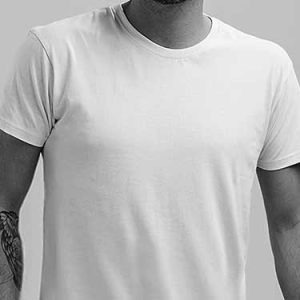 Camiseta Blanca y Negra Premium