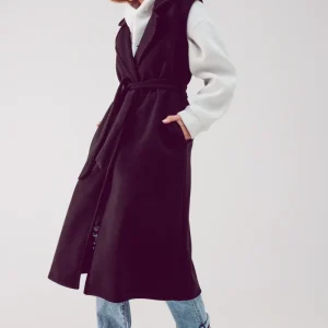 Chaleco ultralargo color negro con cinturón