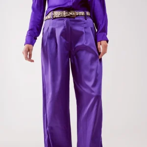Pantalones palazzo con pinzas en morado